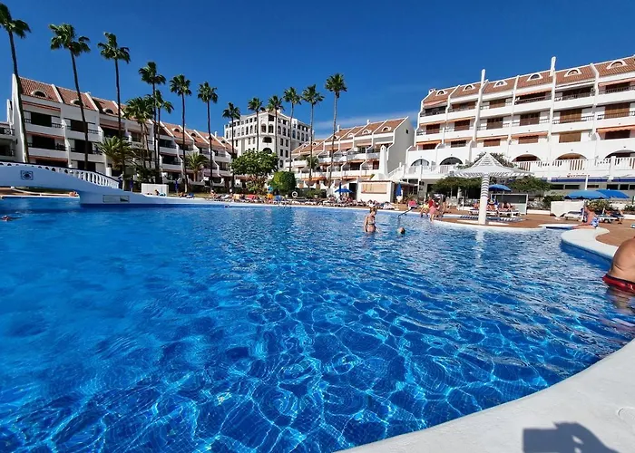 Apartment Vistasol, Beach Front With Heated Pool In Parque Santiago 2, Wifi