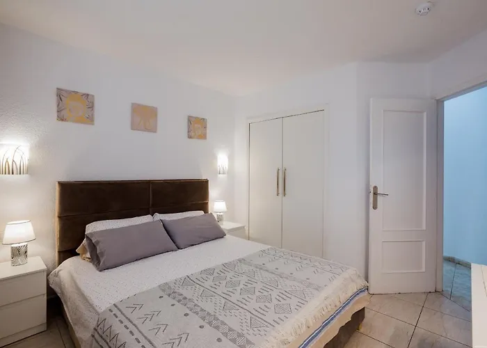 Great Location 1 Bedroom Apartment