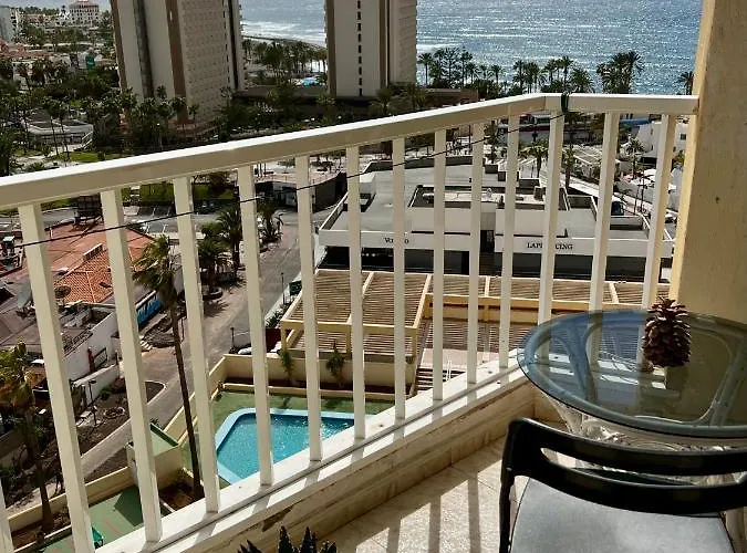 Las Americas Sea View And Beach Apartments