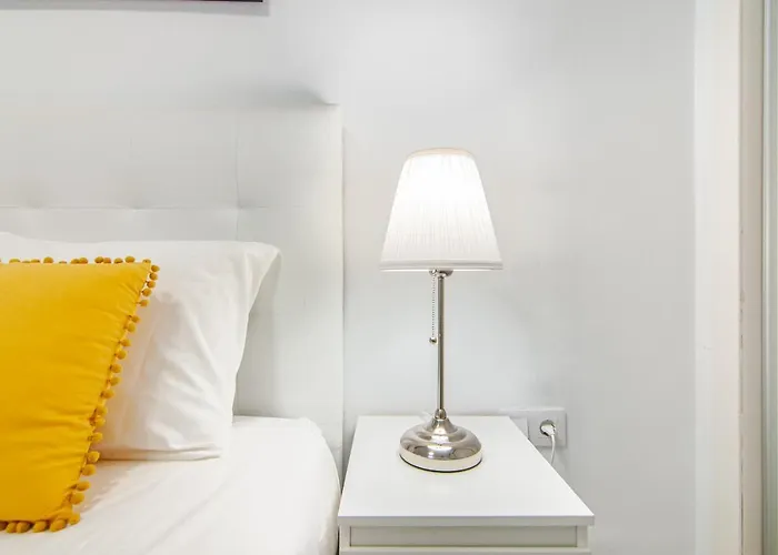 Central 2 Bedroom Apartment Playa De Las Americas