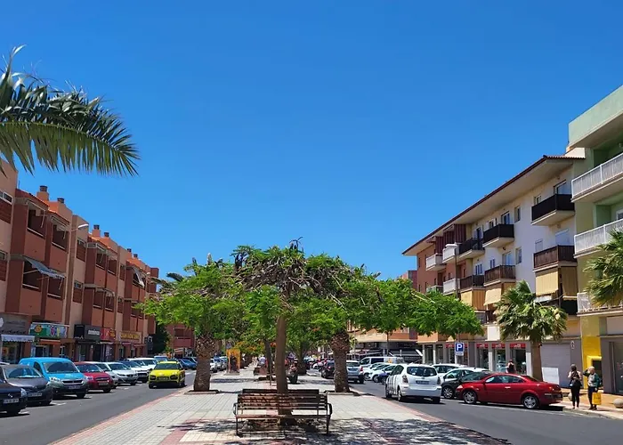Apartamento céntrico en Candelaria, con piscina.