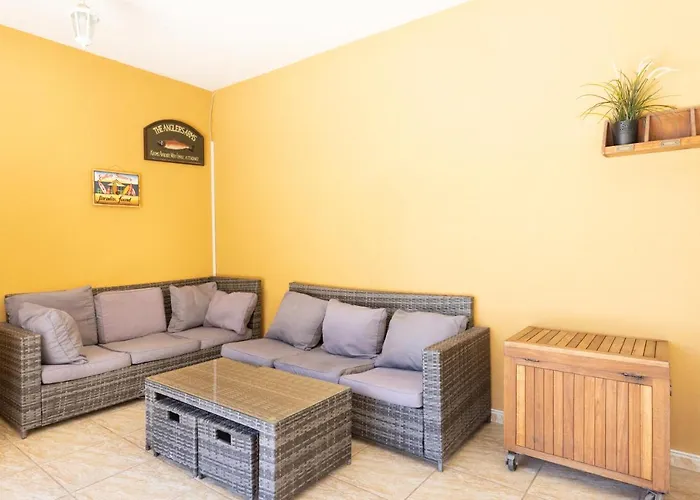 Hemeras Boutique Homes- Luxurious Villa With Private Pool