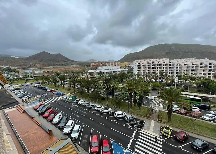 Lovely Apartment In The Heart Of Los Cristianos