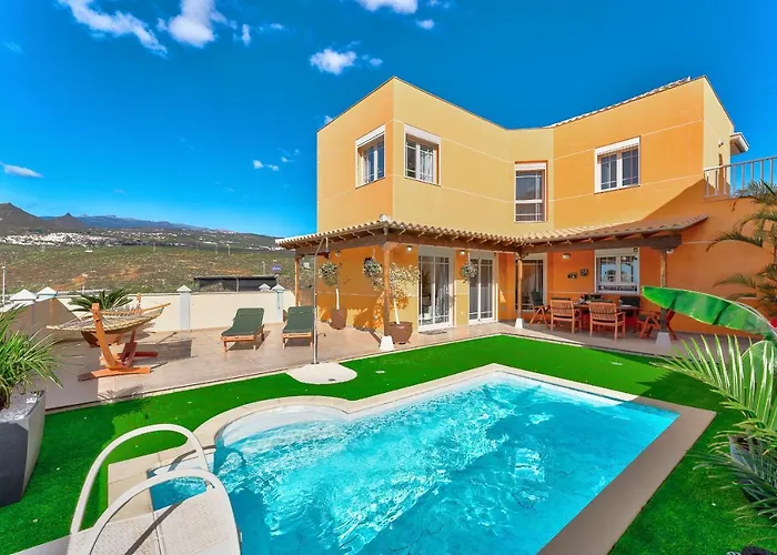 Luxury Villa In Los Cristianos