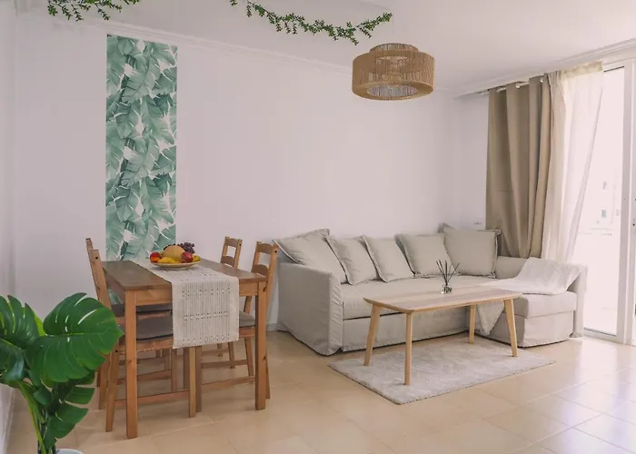 Isla Verde Studio Apartment Green Park