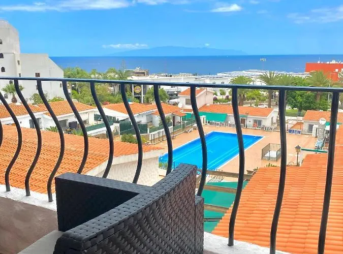 Adeje Beach Apartament + Parking