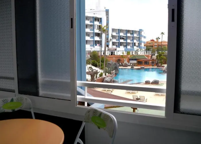 Tropical Piscina Golf Del Sur