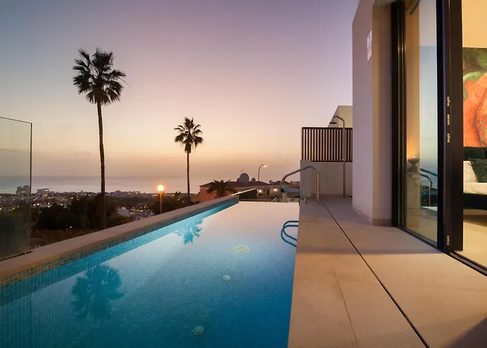 200M² New Villa D With Private, Heated Pool And Amazing Ocean View.