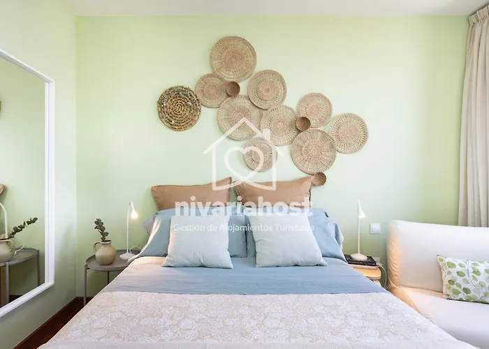The Mint Santa Cruz, By Nivariahost