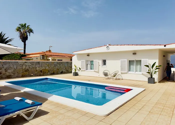 Beachfront Villa And Pool