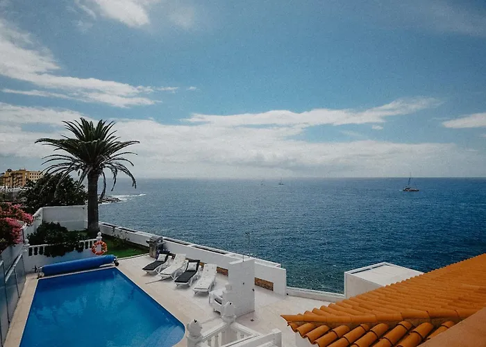 Villa Blanca
