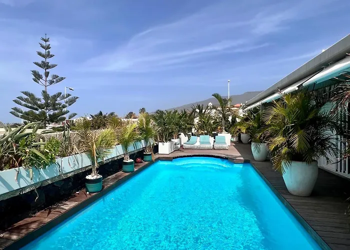 Tropical Villa