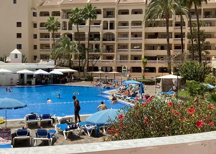 Estupendo Estudio En Castle Harbour Los Cristianos