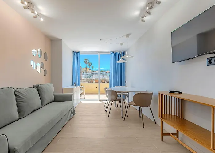 Newly Renovated Studio 2 Min From Playa La Arena