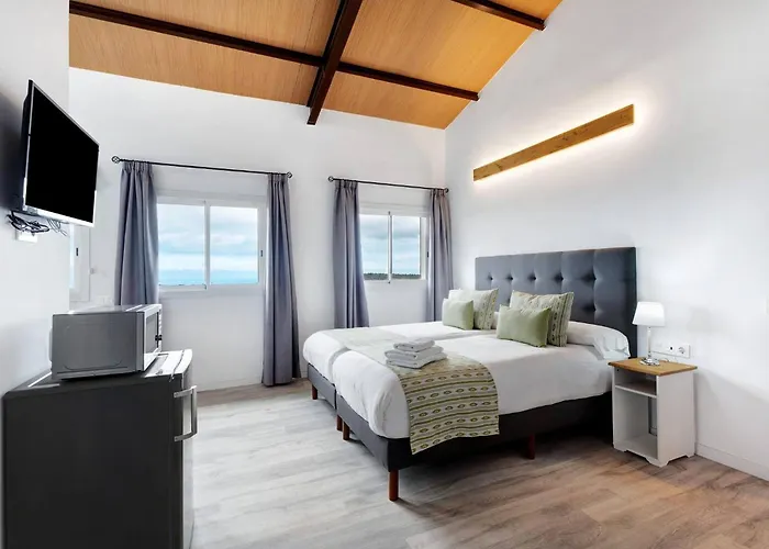 Charming And Comfortable Apartment Casa Lomo El Aire Helecho