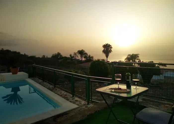 Simpatico Alojamiento Con Piscina Privada Y Vistas