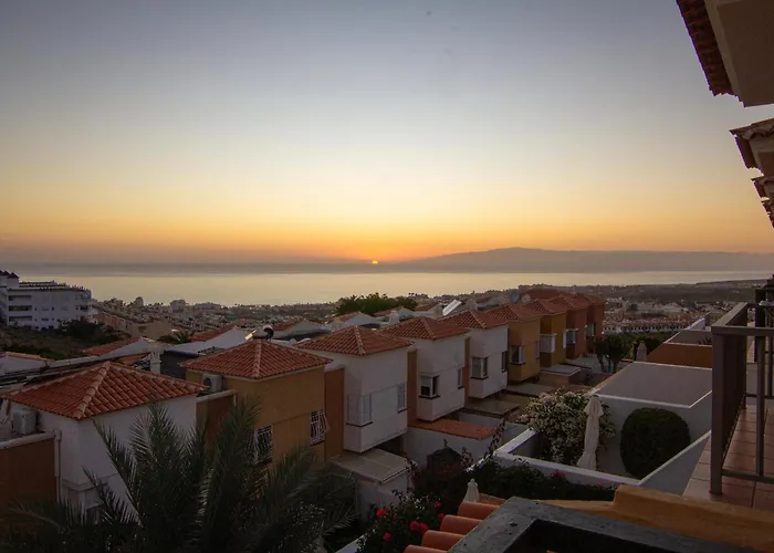 Townhouse With A Sea View In Costa Adeje