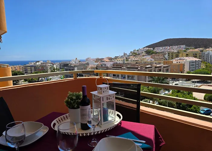 Exclusive Apartment Eden, Marble Floor, Luxury Bathroom, Heated Pool, Close To City Centre, Sea View, Balcony