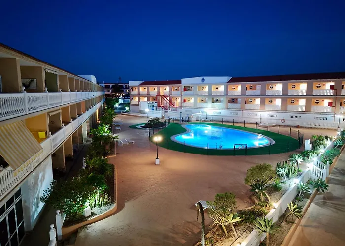 Encantador Estudio Con Terraza Privada Y Espectaculares Vistas Al Mar En Costa Del Silencio, Cerca De Los Cristianos