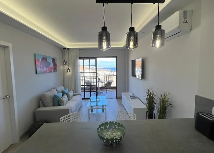 Boutique One Bed Sea Views And Free Wifi