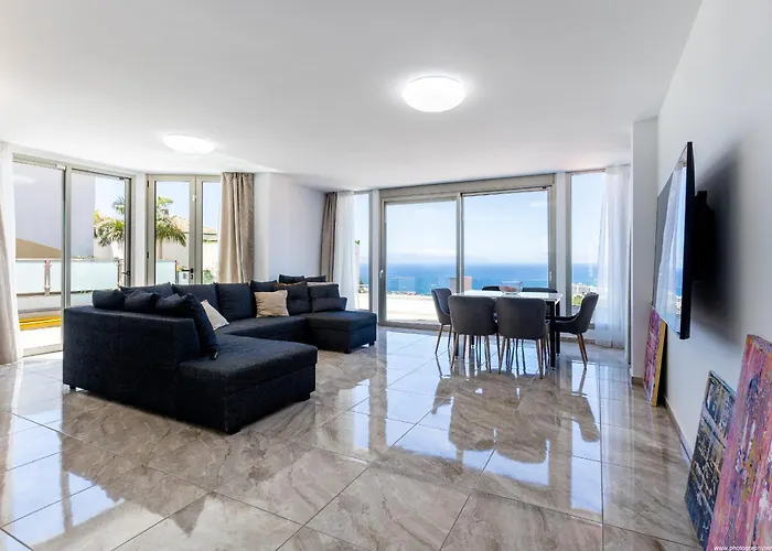 Ocean View 4 Bed Villa In Costa Adeje