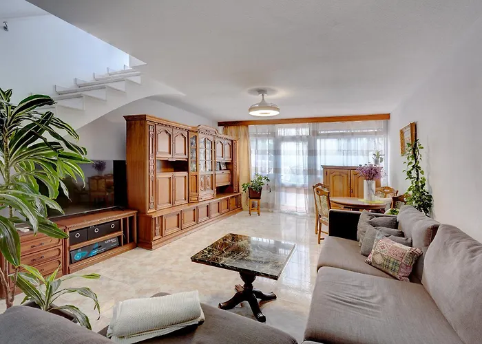 Lovely House In Las Americas
