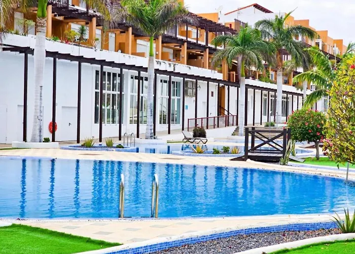 House Helen Holiday Inn Golf