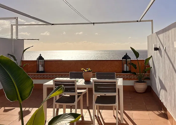 Canary Treasure Sunset By The Sea - Modern Apartment With Ocean Views
