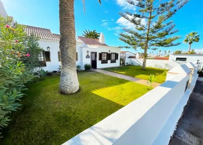 Villa In Fairways Village Golf Del Sur