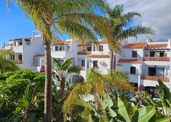 Sunny Oasis Amarilla Golf