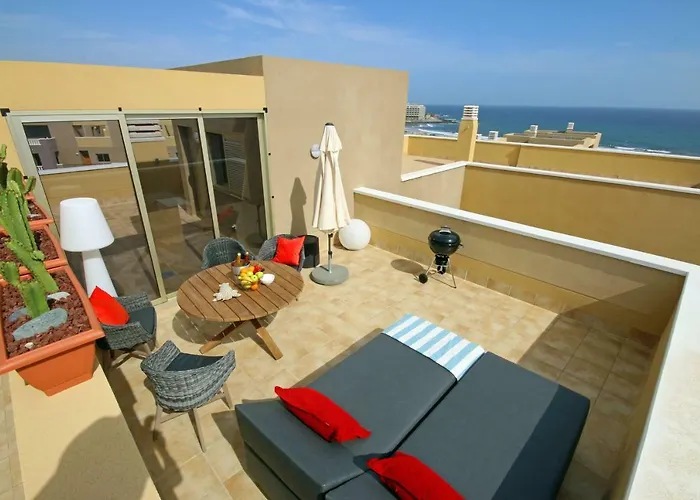 La Perla By Rentmedano Superb Luxury Duplex, Private Roof Terrace, Ocean View, Pool, Wifi And Parking