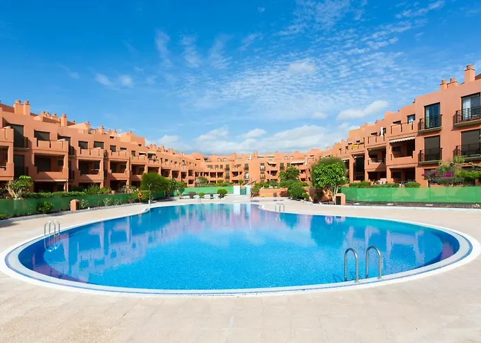 Paradise Palms Apartments