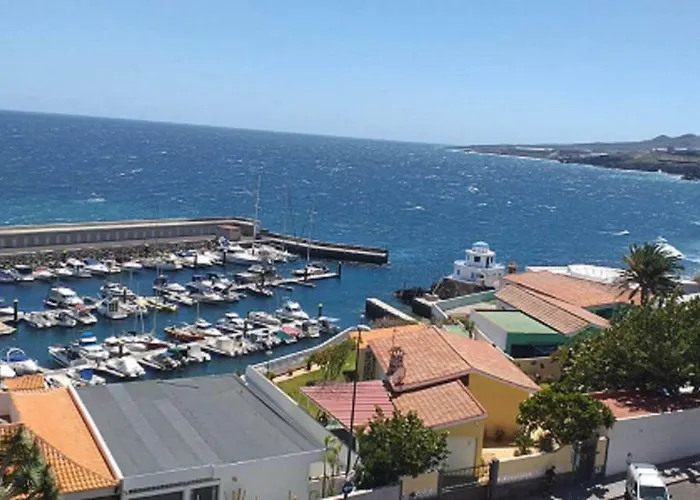 Paradise Candelaria
