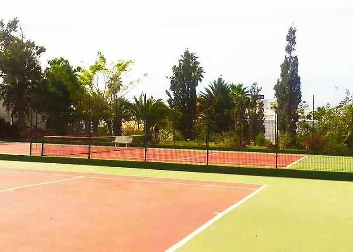 Apartment In El Dorado Complex