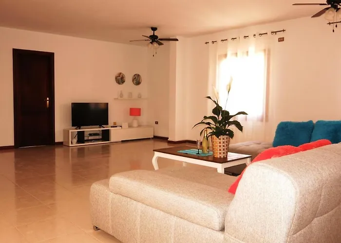 Large Apartment On Golf Course