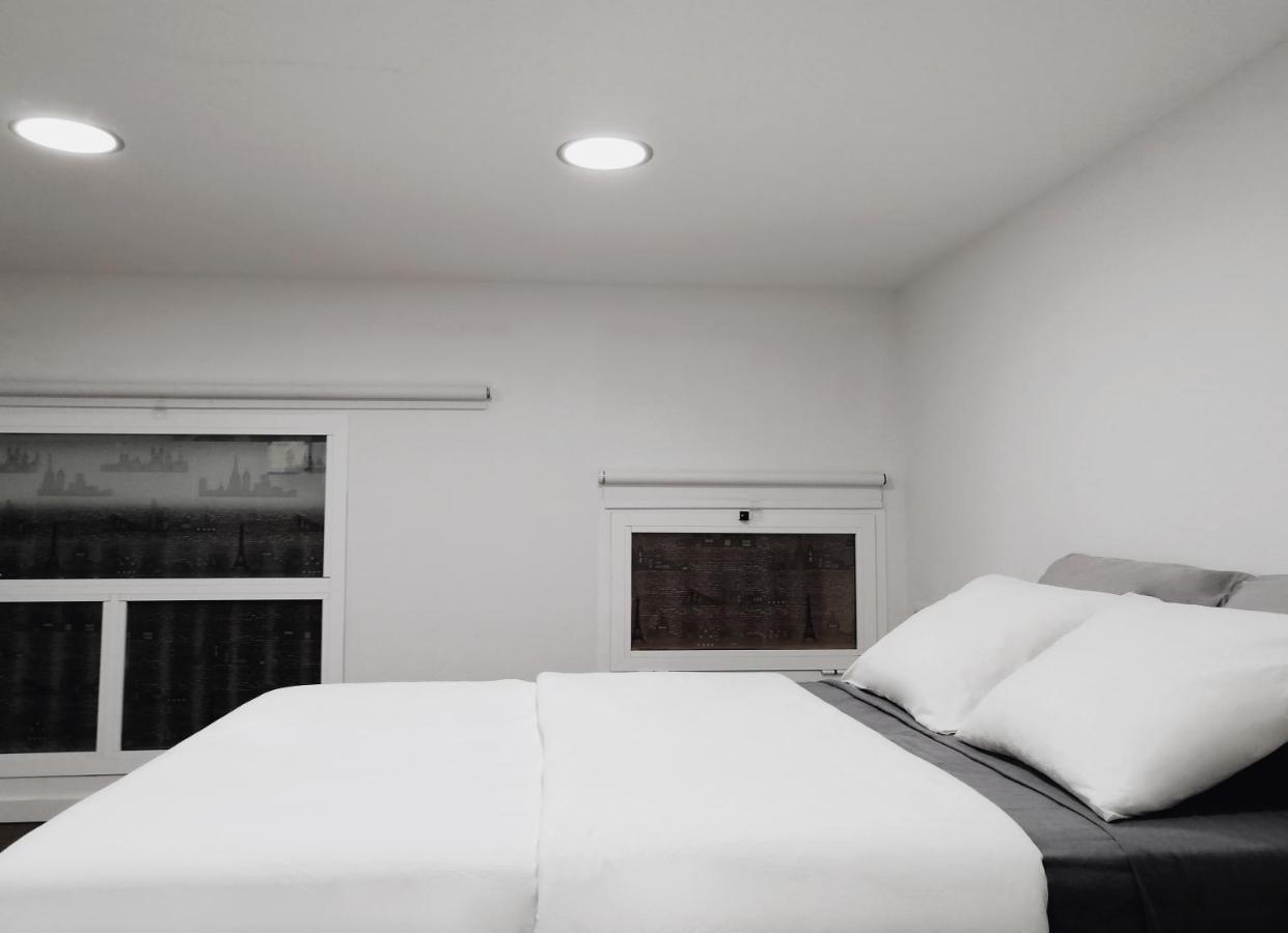 Homeforguest Bioma Modern & Minimalist * Santa Cruz de Tenerife