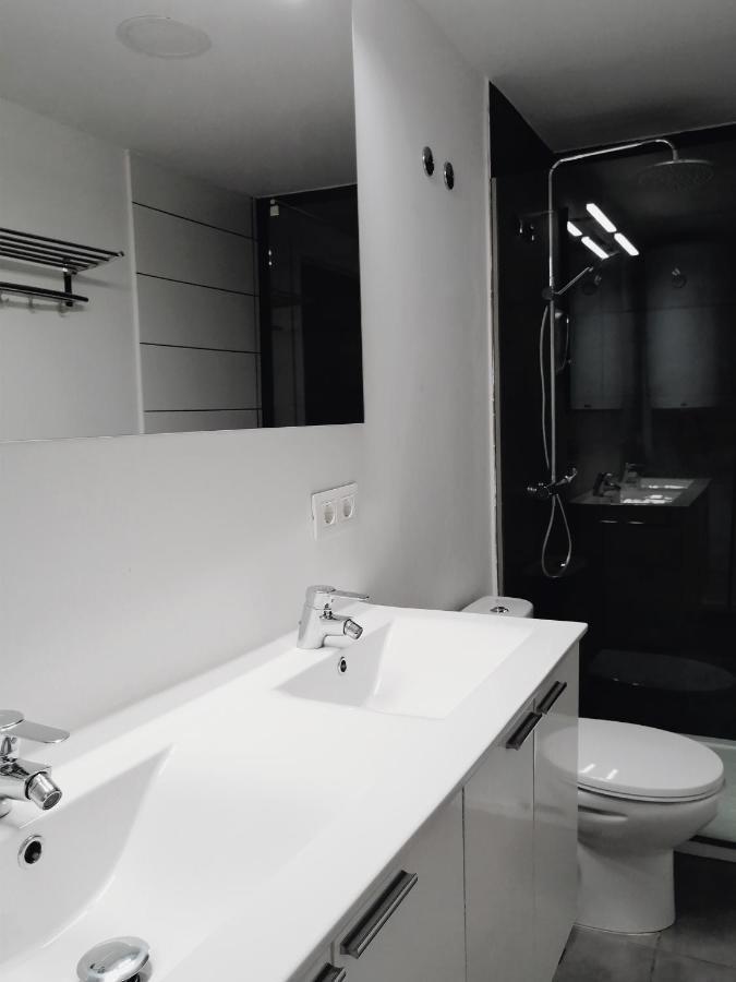 Homeforguest Bioma Modern & Minimalist *