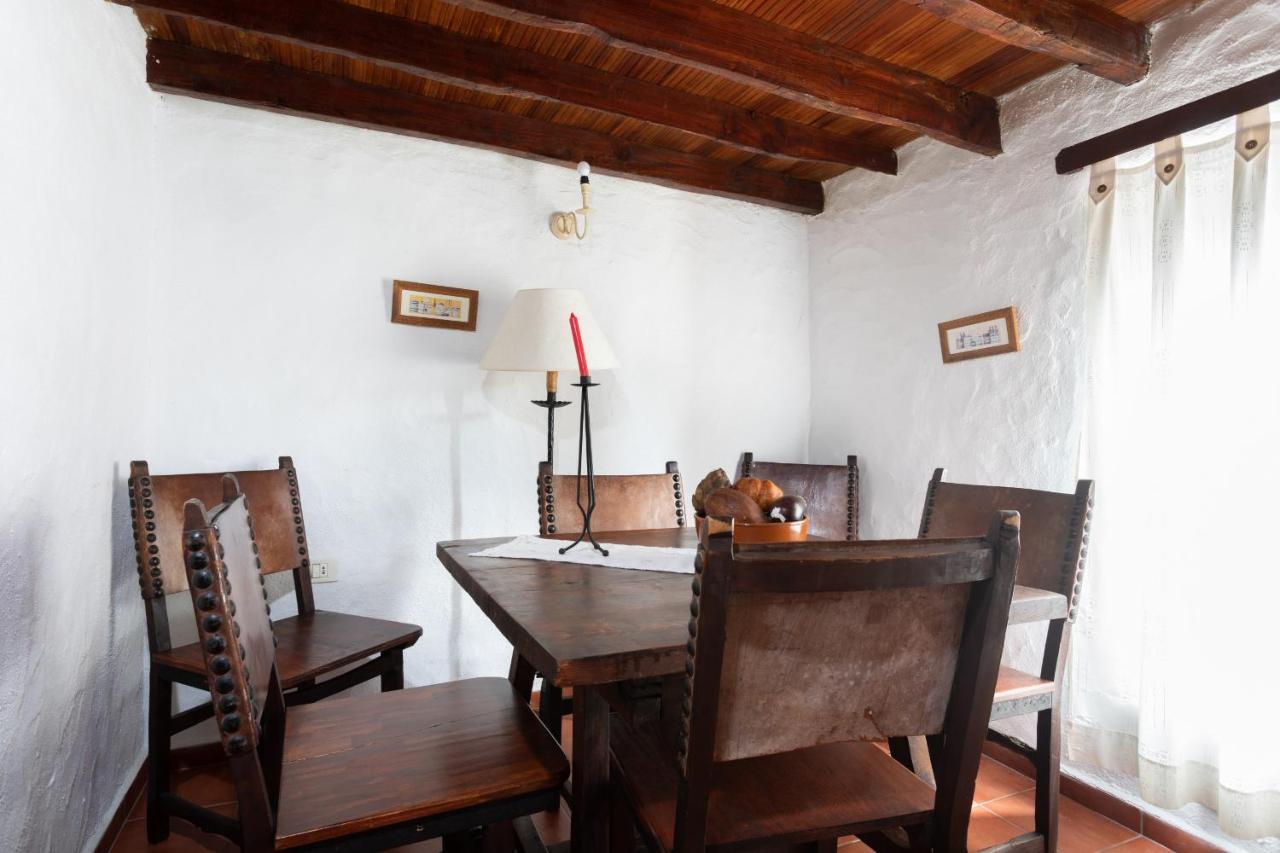 El Poleo With Pool And Sea View *