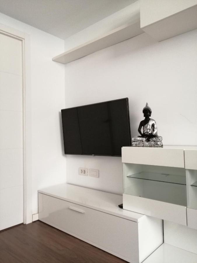 Appartement Homeforguest Island 201 Modern & Minimalist