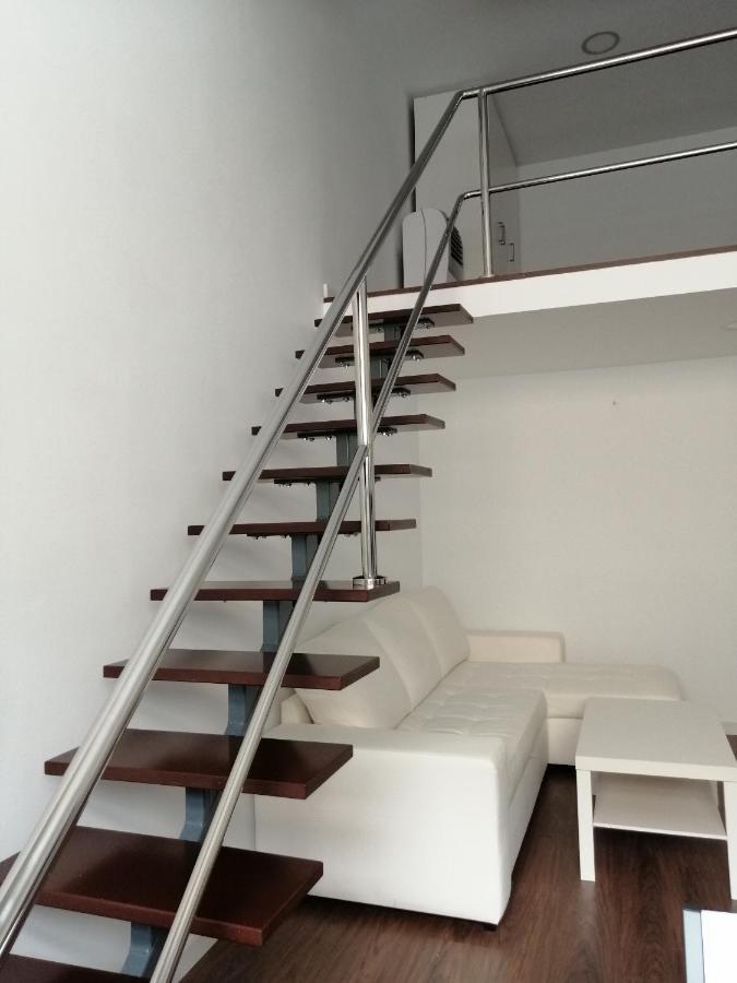 Homeforguest Island 201 Modern & Minimalist *