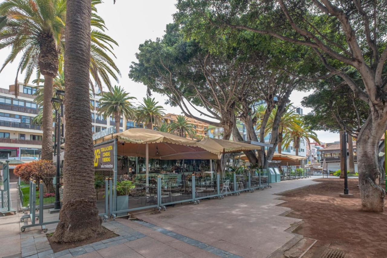 El Muelle Beach Puerto de la Cruz (Tenerife)