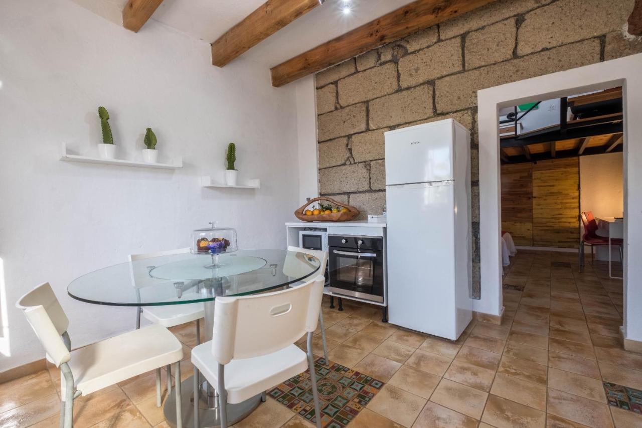 Casa Tajinaste - Perenquen * Guia de Isora (Tenerife)