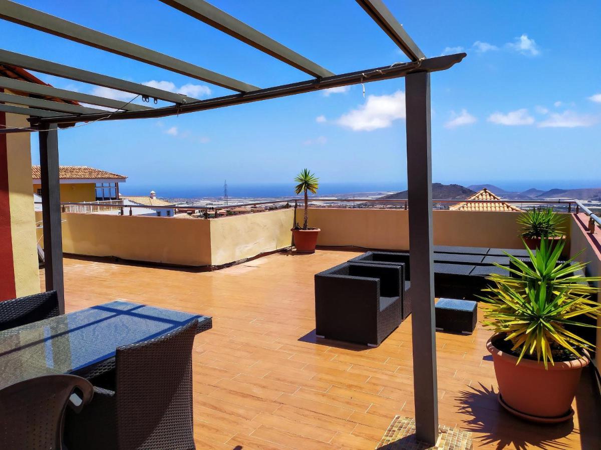 Casa Viera * Buzanada