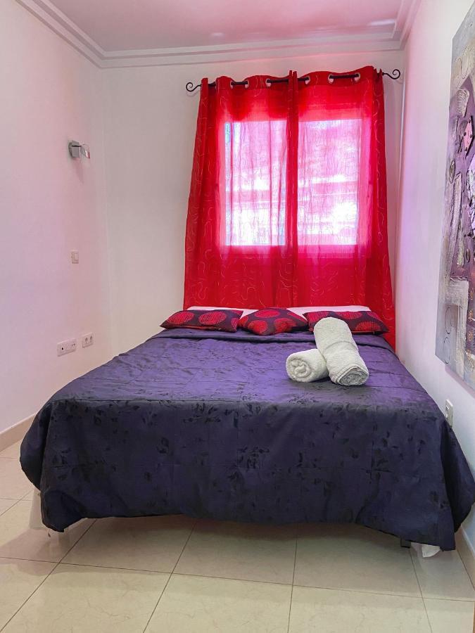 Villa Cristianos 4 Bed Townhouse Los Cristianos (Tenerife)