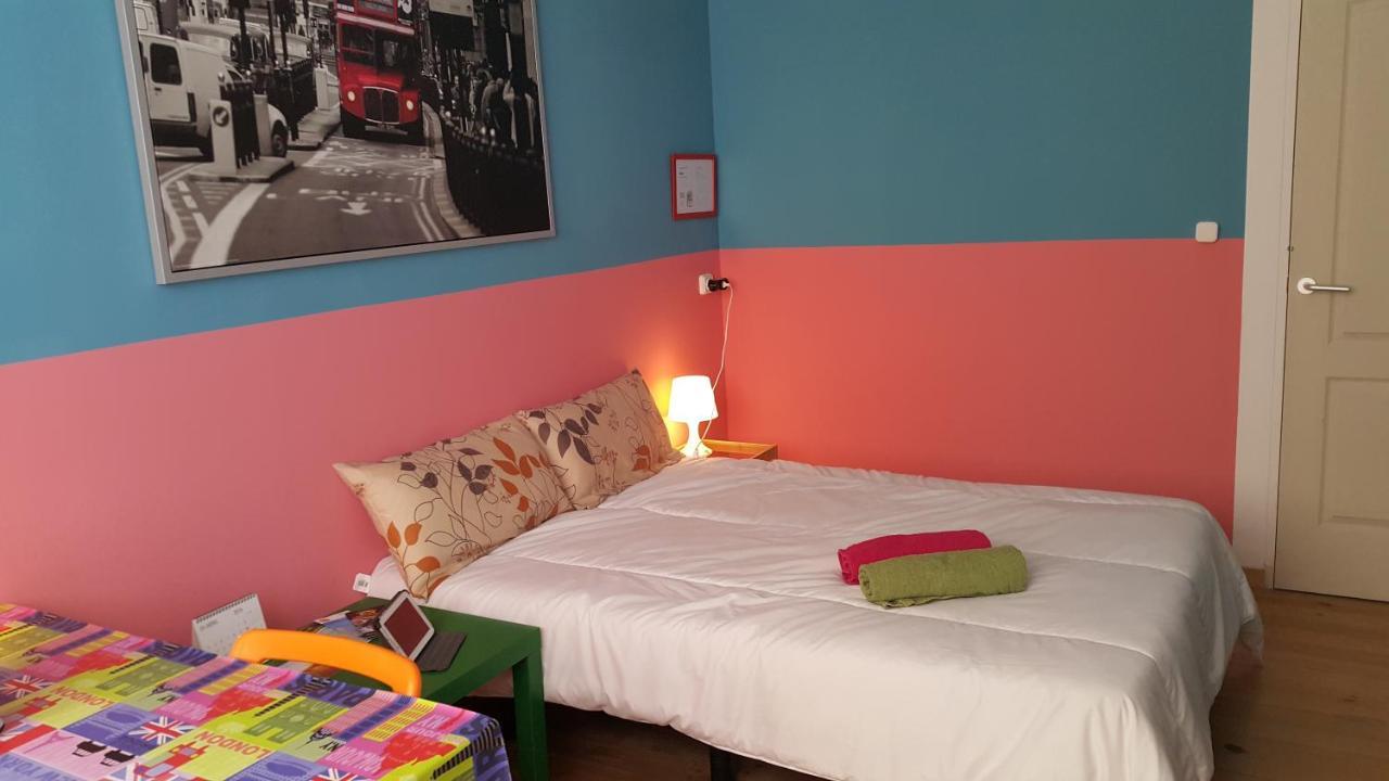 Tenerife S. C. Couette-café *
