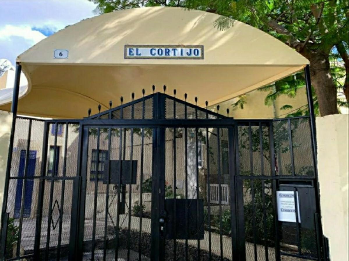 Duplex El Cortijo, Lasamericas