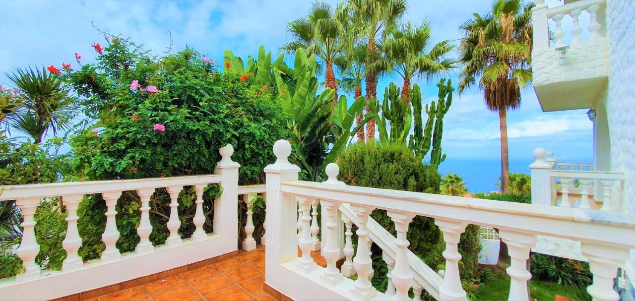 Larnia De Tenerife *