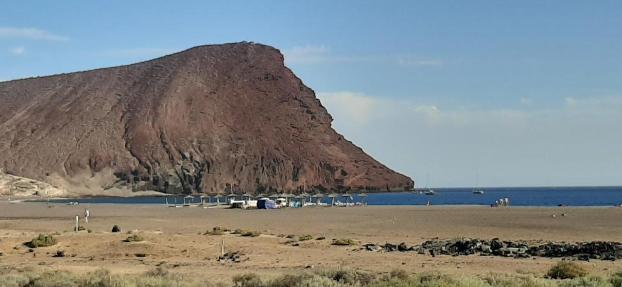 New Appartement, Fully Air Conditioned, South Tenerife! * La Tejita