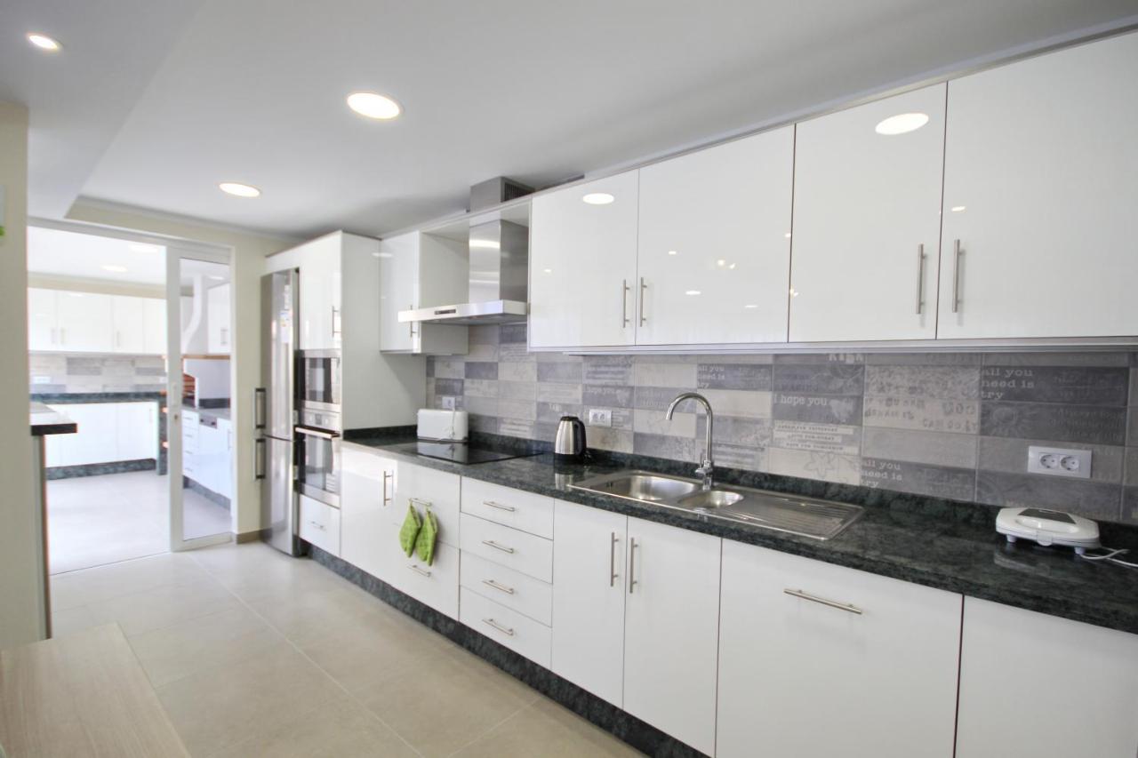 Amazing 5-bedroom In Costa Adeje Villa