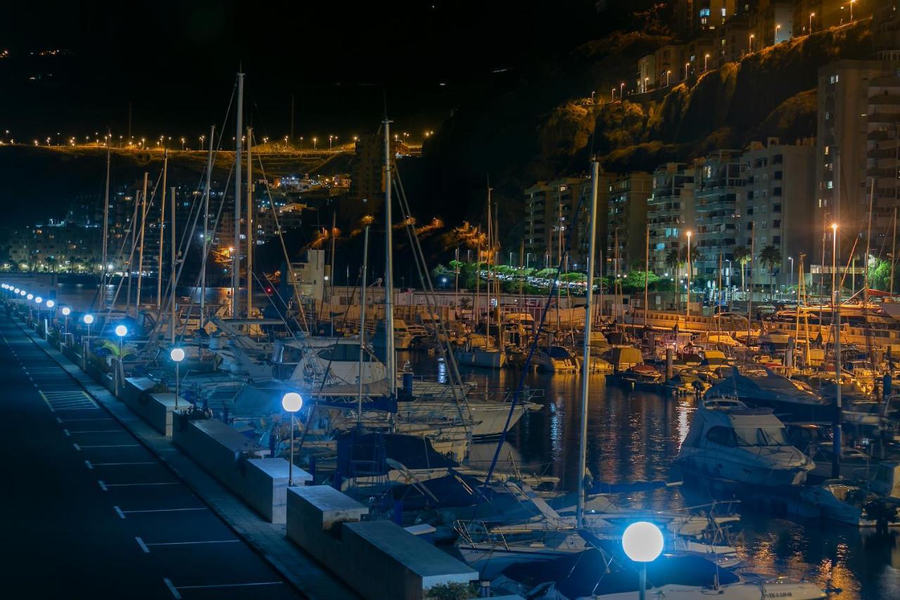 Apartment Marina Seafront 5 *